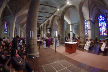 Quoi ma messe? Qu’est-ce qu’elle a ma messe?